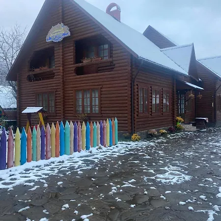 Verkhovinsky Dvor